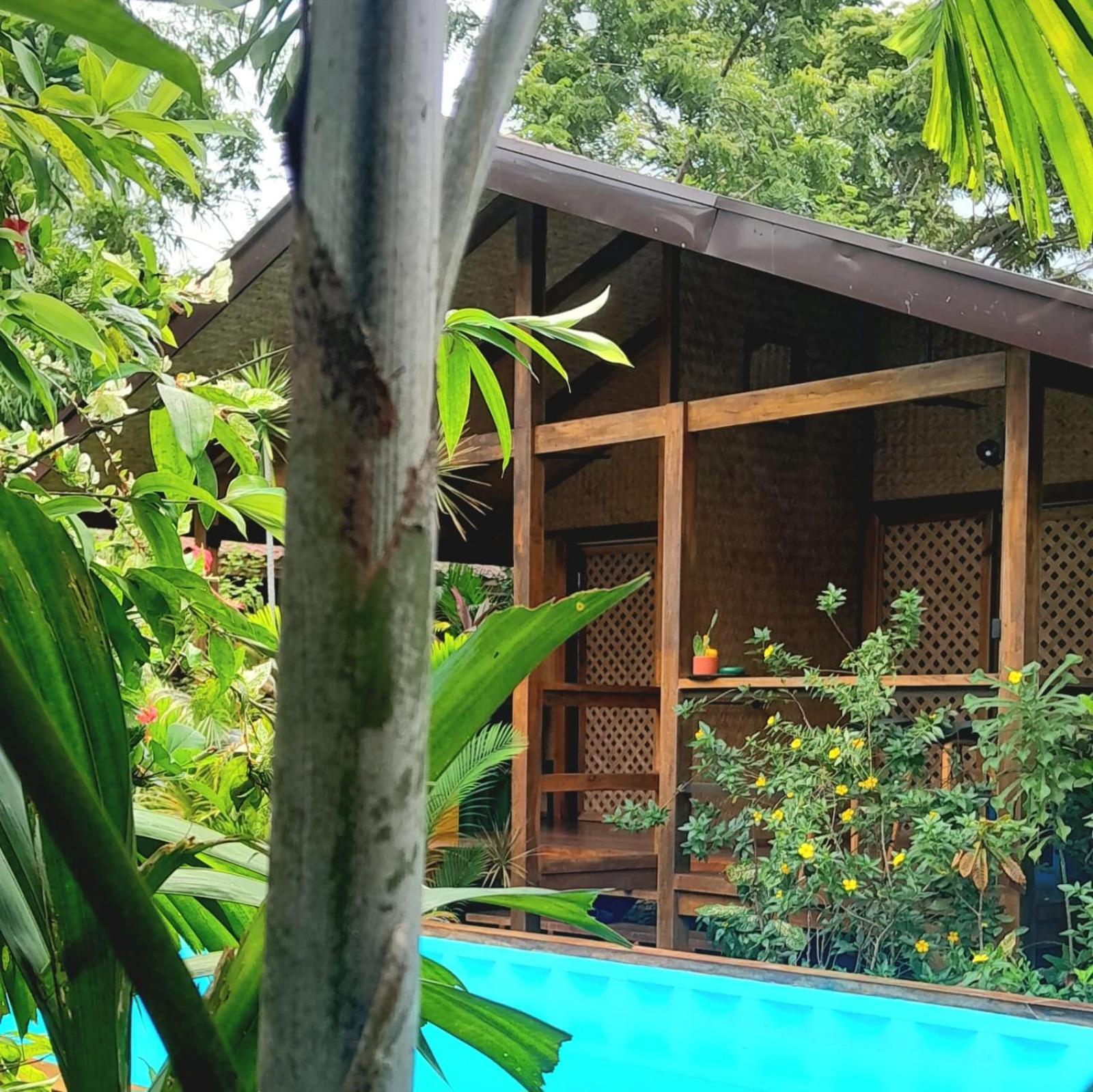 At Home 公主港 外观 照片